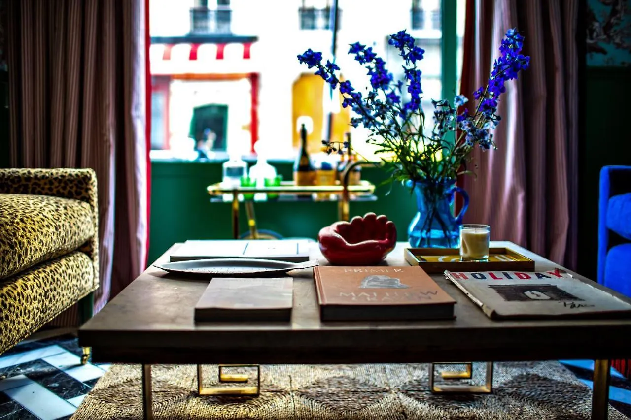 Hotel Les Deux Gares Paris France